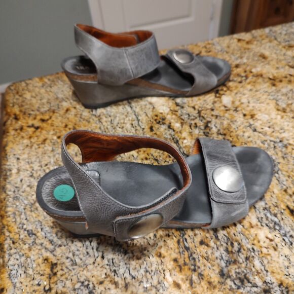 Taos Carousel 2 Platform Wedge Sandals Gray Ankle Strap Cork Mid Heel Sz US 11 - Picture 6 of 14